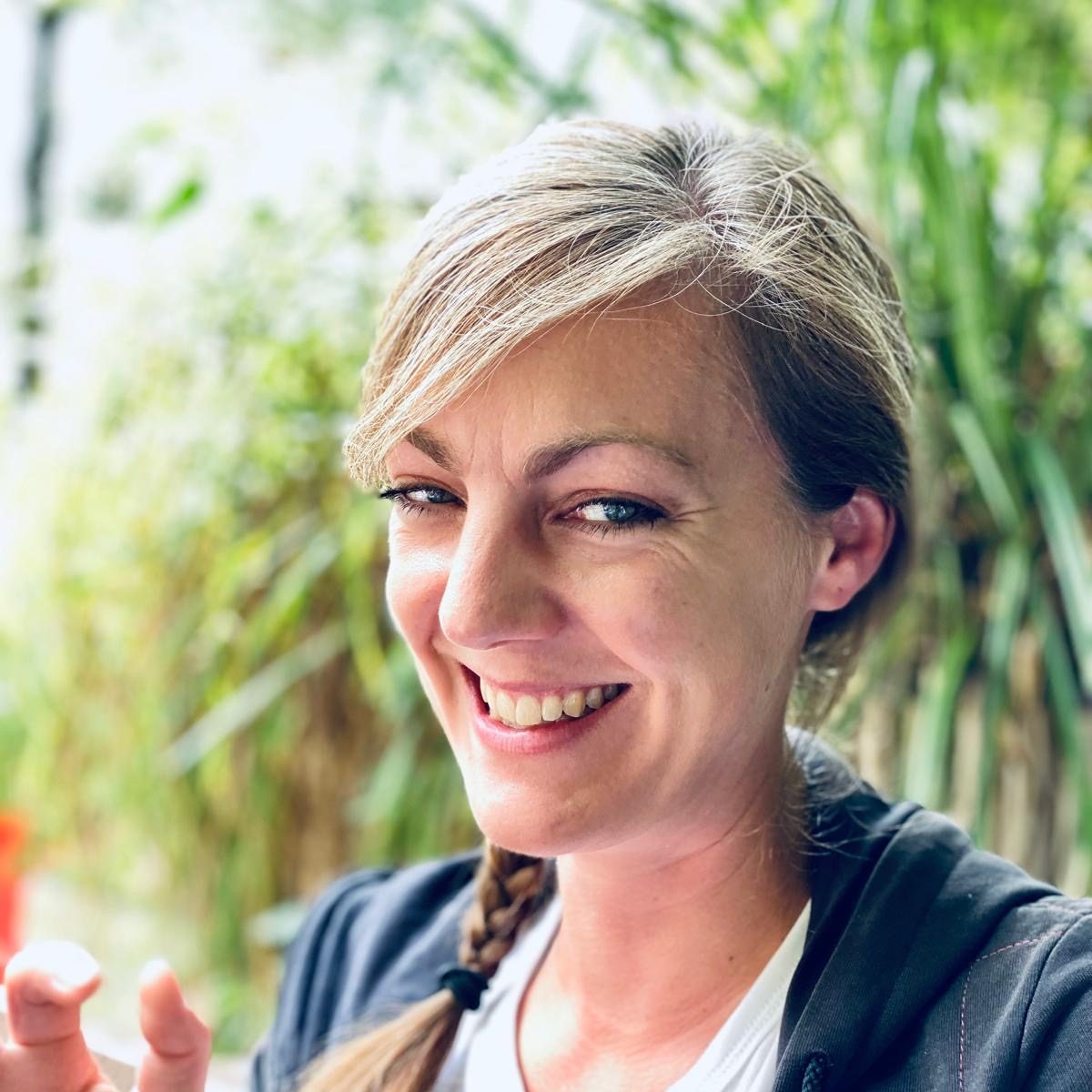 Julia Ebert